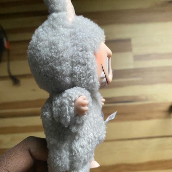 Labubu Macaron - Sesame Bean - Picture 3 of 5